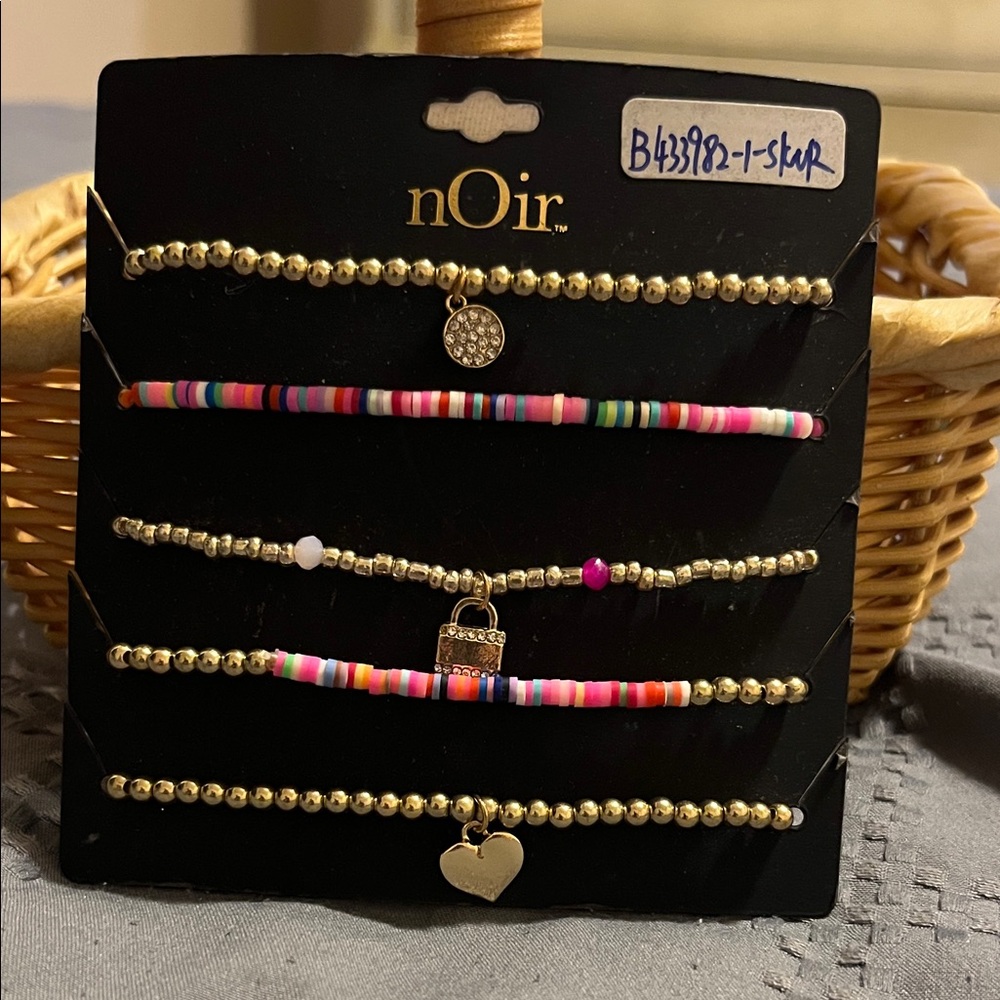 nOir Jewelry Multicolor and Gold Bracelet Set